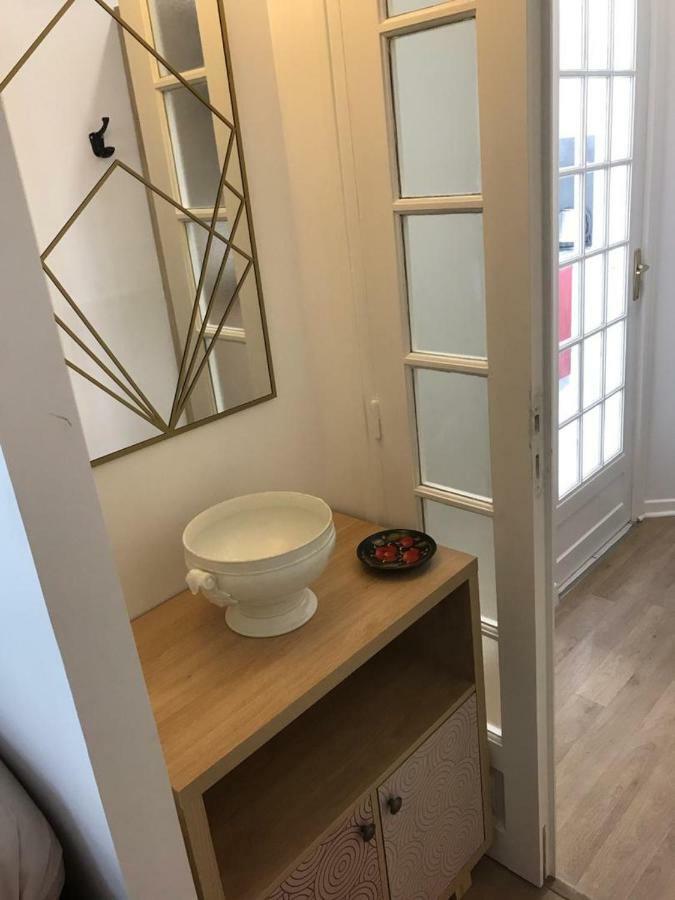 77 Rue De France Apartment ฟงแตนโบล ภายนอก รูปภาพ